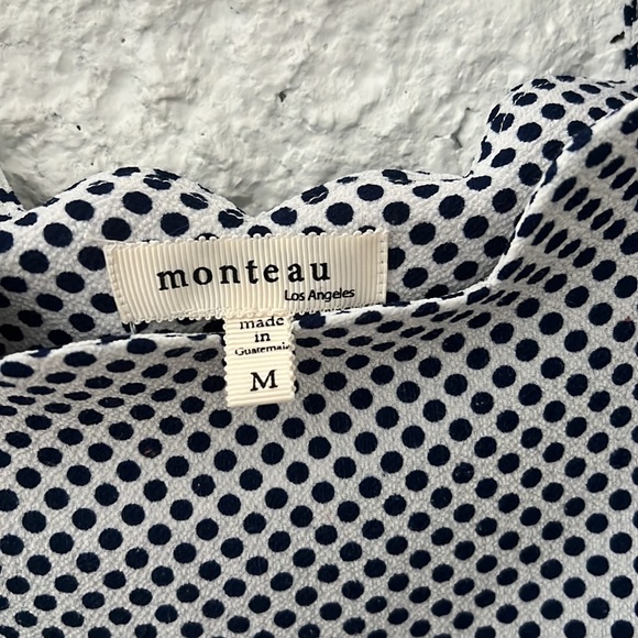 Monteau scalloped off the shoulder top - Picture 4 of 6